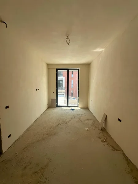 Tirane, shitet apartament 3+1+Aneks+Ballkon Kati 3, 165 m² 273.200 € 