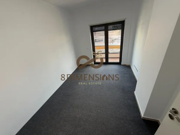 Tirane, jepet me qera ambjent biznesi Kati 6, 140 m² 1.300 € (zogu i zi)