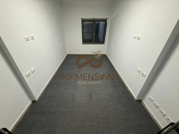 Tirane, jepet me qera ambjent biznesi Kati 6, 140 m² 1.300 € (zogu i zi)