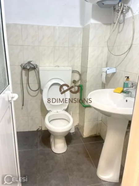 Tirane, jepet me qera ambjent biznesi Kati 0, 20 m² 350 € (21 dhjetori)