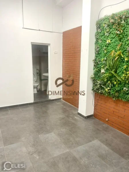 Tirane, jepet me qera ambjent biznesi Kati 0, 20 m² 350 € (21 dhjetori)