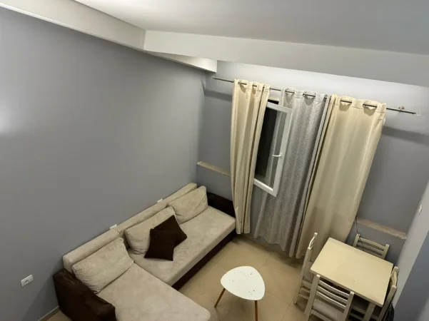 Tirane, jepet me qera apartament duplex 1+1 Kati 6, 65 m² 430 € (kodra e diellit)