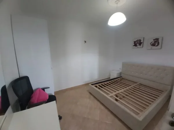 Tirane, jepet me qera apartament 2+1 Kati 6, 80 m² 550 € (tregu elektrik)