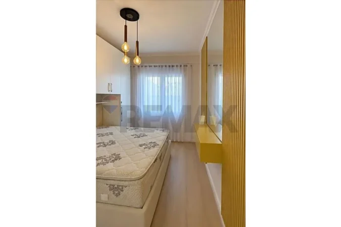 Tirane, jepet me qera apartament 1+1 , 70 m² 570 € (Astir)
