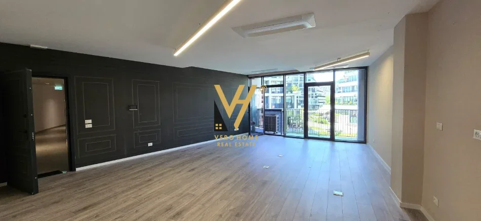 Tirane, jepet me qera zyre Kati 1, 102 m² 1.500 € (LAKEVIEW RESIDENCE)