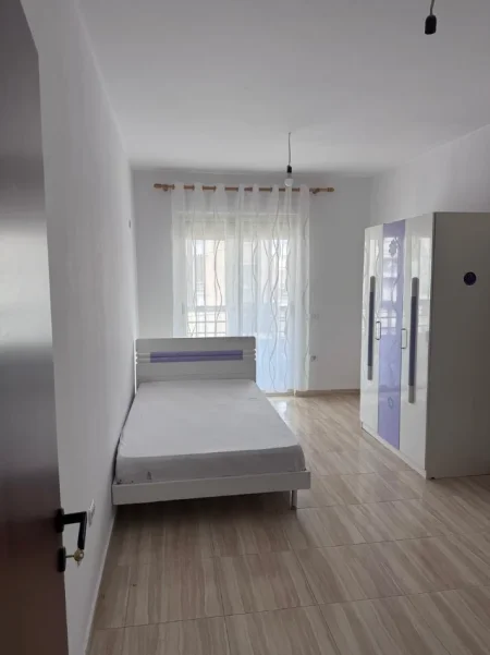 ✅ Jepet me Qera Apartament 2+1 në Yzberisht,  📍 Pranë Spitalit Amerikan 3, afër KMY
