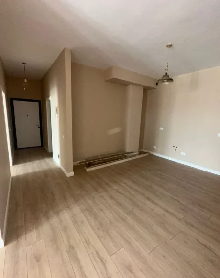 Tirane, shitet apartament 1+1 , 94 m² 149.712 € 