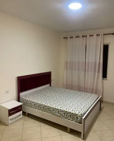 Tirane, jepet me qera apartament 3+1+Ballkon Kati 8, 120 m² 550 € (ASTIR rruga Mikel Maruli)
