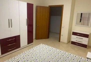 Tirane, jepet me qera apartament 3+1+Ballkon Kati 8, 120 m² 550 € (ASTIR rruga Mikel Maruli)