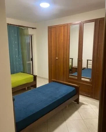 Tirane, jepet me qera apartament 3+1+Ballkon Kati 8, 120 m² 550 € (ASTIR rruga Mikel Maruli)