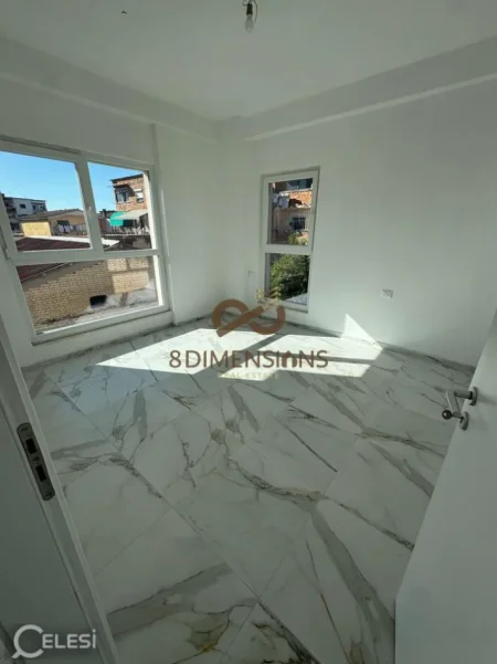 Tirane, jepet me qera apartament 1+1+Ballkon Kati 1, 69 m² 400 € (laprake)