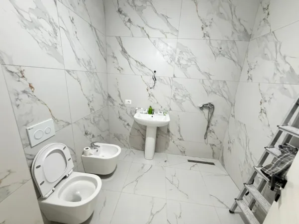 Tirane, shitet apartament 2+1 Kati 4, 88 m² 150.000 € (paskuqan)