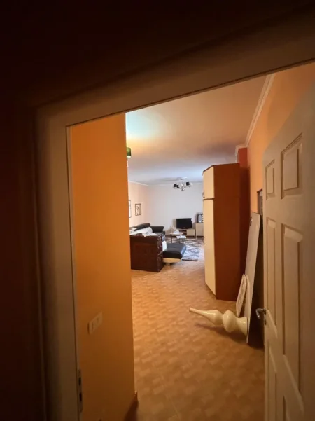 Tirane, shitet apartament 2+1 Kati 3, 107 m² 150.000 € 