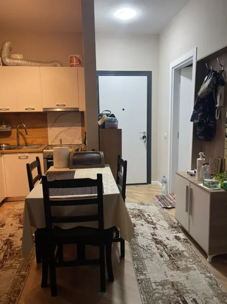 Tirane, shitet apartament 1+1 Kati 3, 62 m² (Univers City)