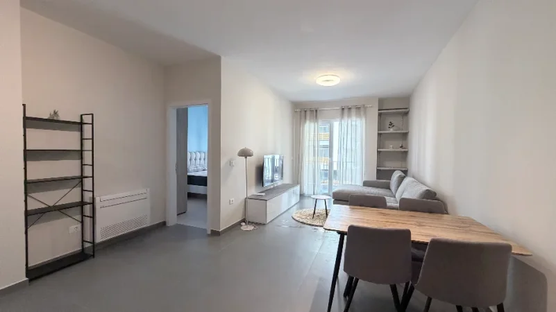 Tirane, jepet me qera apartament 1+1+Ballkon Kati 2, 73 m² 600 € (Rruga Dritan Hoxha)