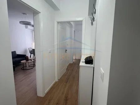 Tirane, jepet me qera apartament 1+1 Kati 6, 49 m² 600 € (Don Bosko)