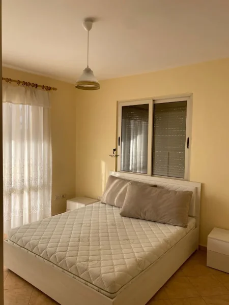 jepet me qera apartament 1+1 Kati 6, 65 m² 550 € (21 DHJETORI)