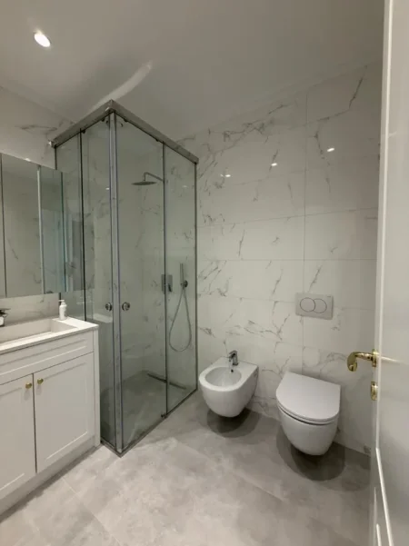 Tirane, shitet 2+1 , 154 m² 950.000 € (Downtown One)