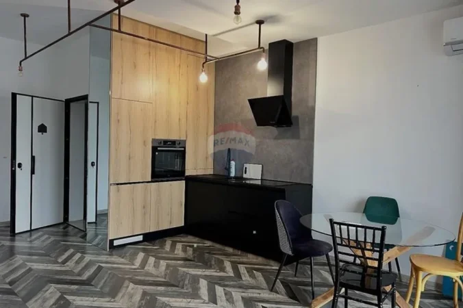 Tirane, jepet me qera apartament 1+1 , 65 m² 40.000 € (Bulevardi i Ri)