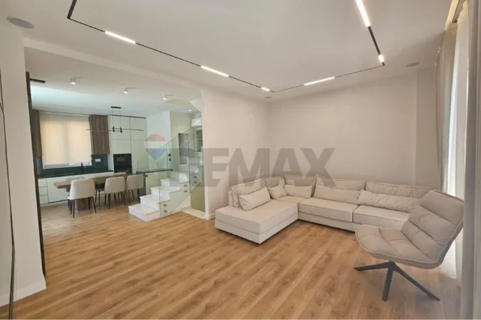 Tirane, jepet me qera apartament Vile 3 Katshe , 186 m² 4.700 € (Green Valley)