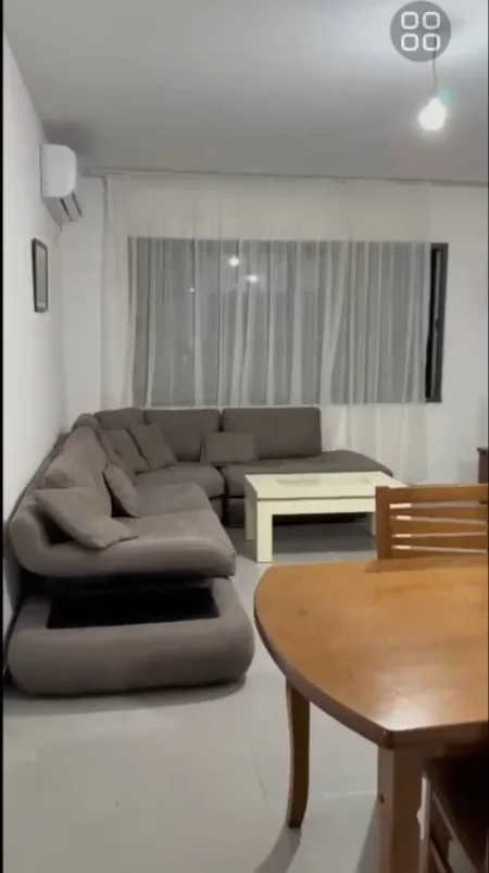 Tirane, jepet me qera apartament 2+1+Ballkon Kati 6, 110 m² 550 € (Kompleksi Molla Astir)