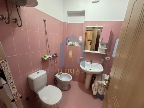 Tirane, shitet apartament 2+1+Ballkon Kati 7, 108 m² 222.000 € (Apartament 2+1 ne shitje tek “Zogu I Zi”)