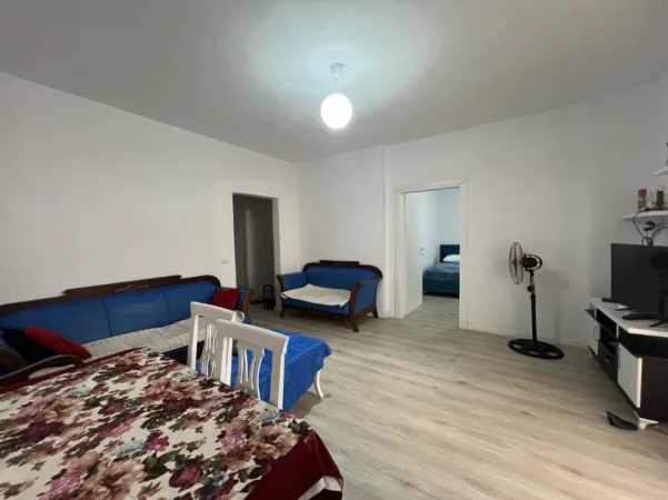 Durres, shitet apartament 2+1 Kati 1, 87 m² (Vollga)