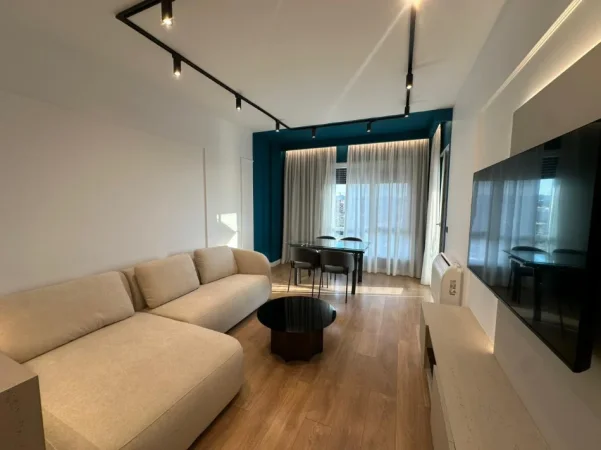 Tirane, jepet me qera apartament 1+1 Kati 8, 70 m² 800 € (Porcelani)