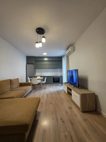 Me Qera: 1+1 📍SHALLVARET / TAIWANI | 100% I RI 🏡✨ 57m2 (kati3) 65.000 Lekë/Muaj 🔥💥