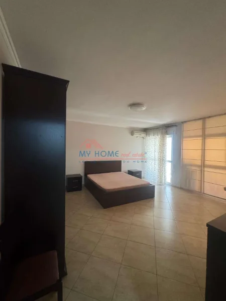 Tirane, jepet me qera apartament 2+1+Ballkon Kati 3, 110 m² 650 € (Don Bosko)