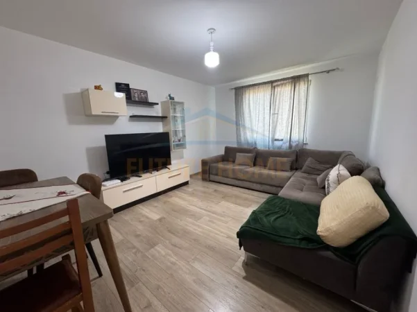 Tirane, shitet apartament 1+1+Aneks+Ballkon Kati 4, 59 m² 129.000 € (IRFAN TOMINI)