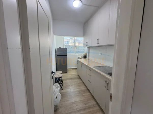Tirane, shitet apartament 1+1+Aneks+Ballkon Kati 4, 59 m² 129.000 € (IRFAN TOMINI)
