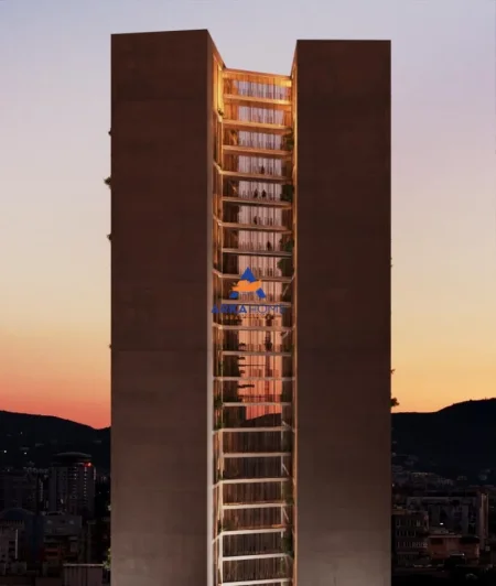 Tirane, shitet apartament 1+1+Ballkon Kati 0, 
