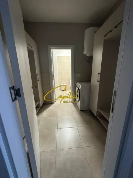 Tirane, shitet apartament 1+1 Kati 4, 86 m² 185.000 € (ALI DEMI)