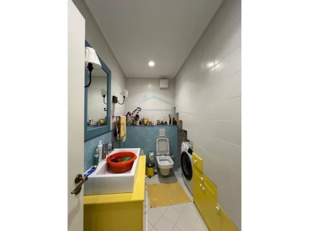 Tirane, shitet apartament duplex 3+1 Kati 2, 182 m² 310.000 € (KODRA E DJELLIT 2)