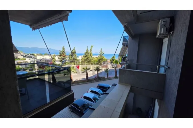 Vlore - Lungomare, shitet apartament 1+1+Ballkon Kati 3, 62 m² 160.000 € (Rruga Alksander Moisiu, Vlore)