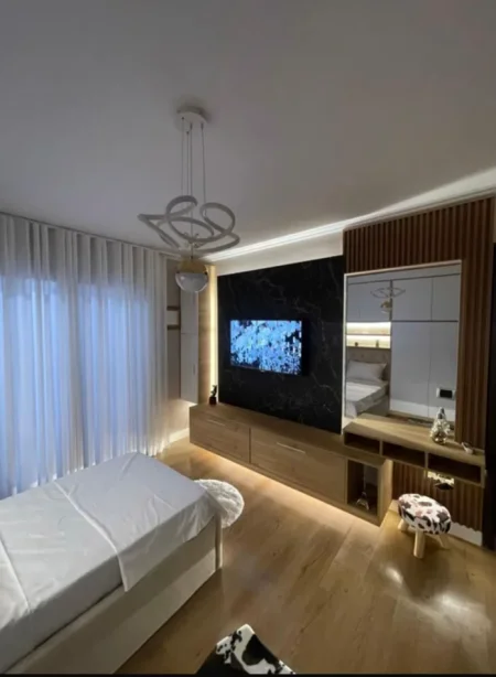 Tirane, jepet me qera apartament 2+1 Kati 5, 70 m² 650 € 