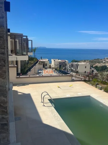 Vlore, shitet Vile Vile 2 Katshe , (Dhermi)