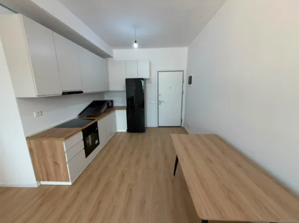 Tirane, jepet me qera apartament 2+1 Kati 9, (Ali Demi)