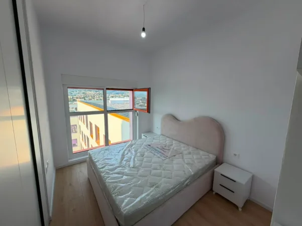 Tirane, jepet me qera apartament 2+1 Kati 9, (Ali Demi)