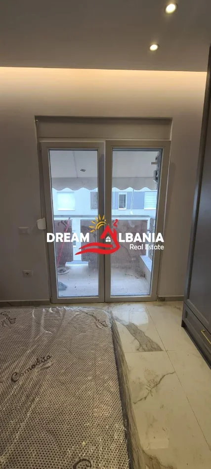 Tirane, jepet me qera apartament 1+1+Ballkon Kati 2, 50 m² 500 € (rruga dritan hoxha)