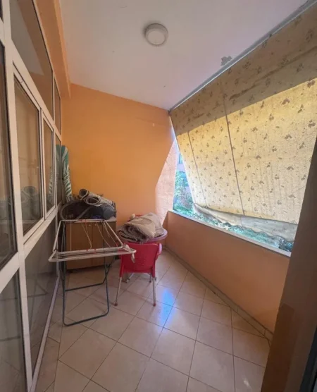 Tirane, jepet me qera apartament 2+1 Kati 3, 110 m² 650 € (Don Bosko)