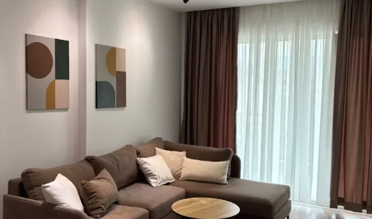 Tirane, jepet me qera apartament 2+1 , 62 m² 570 € 