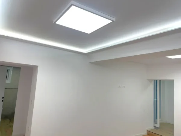 Tirane, jepet me qera ambjent biznesi Kati 2, 78 m² 750 € 