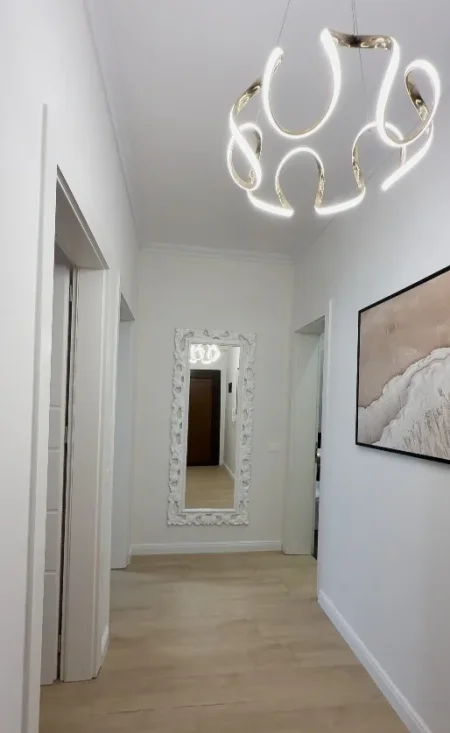 Tirane, jepet me qera apartament 1+1+Ballkon Kati 7, 68 m² 500 € (Astir)