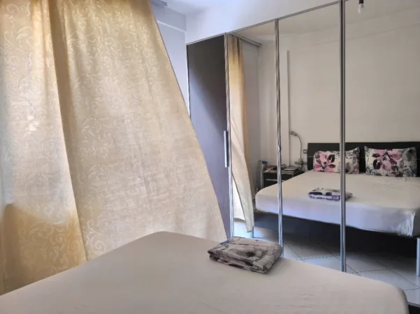 Tirane, jepet me qera apartament 2+1+Aneks+Ballkon Kati 4, 120 m² 500 € (Teodor keko)