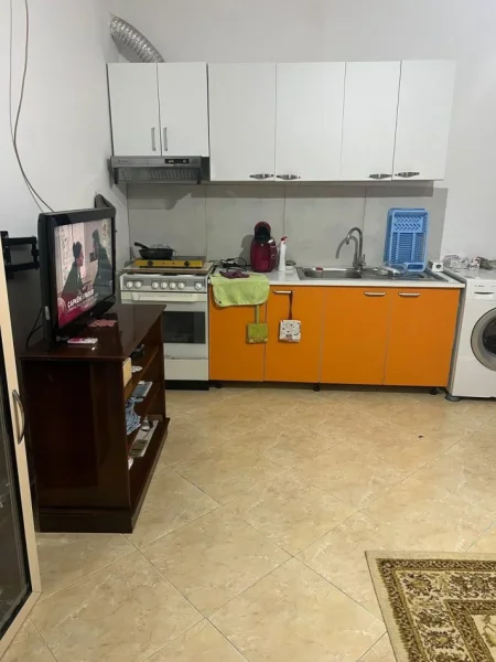 Tirane, jepet me qera apartament 1+1 Kati 1, 60 m² 250 € (Instituti Bujqësor)