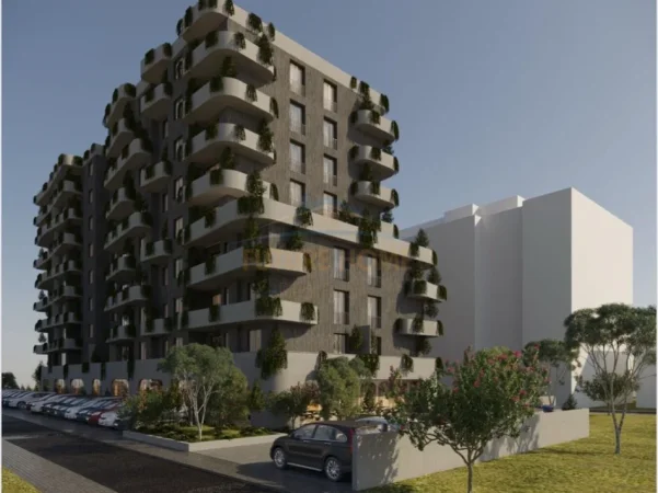 Tirane, shitet apartament 2+1 Kati 8, 121 m² 105.000 € (Kamez)
