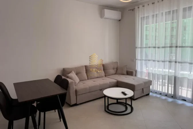 Tirane, jepet me qera apartament 2+1+Ballkon Kati 1, 88 m² 500 € (5 Maji)
