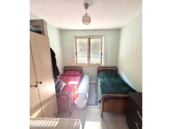 Tirane, shitet apartament 2+1+Ballkon Kati 3, 66 m² 277.000 € 